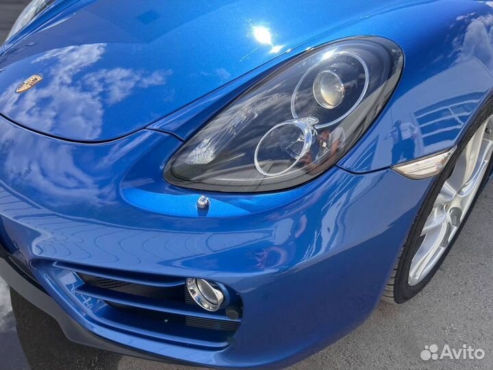 Зимняя резина почти новая шипы на месте