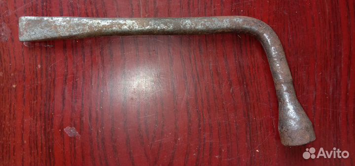 Балонный ключ 15