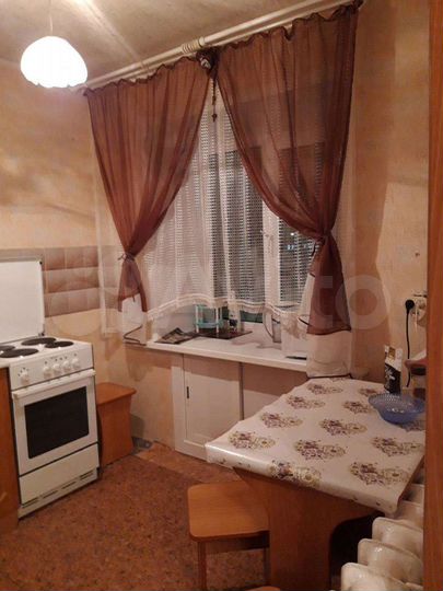 2-к. квартира, 45 м², 1/4 эт.