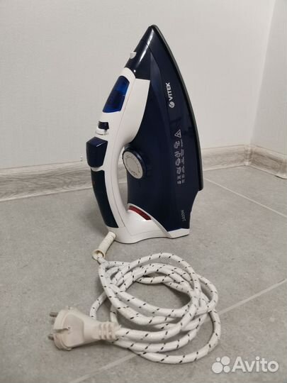 Утюг Vitek рабочий