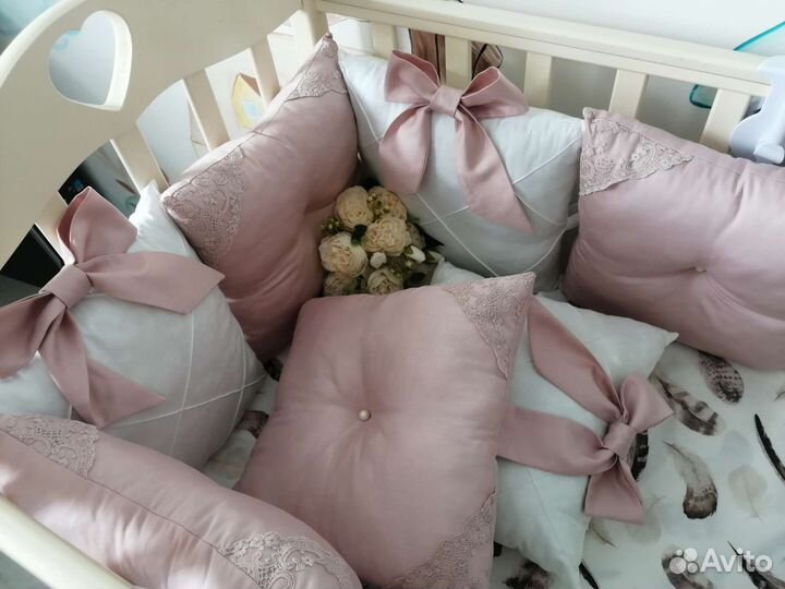 Бортики в детскую кроватку. Новые