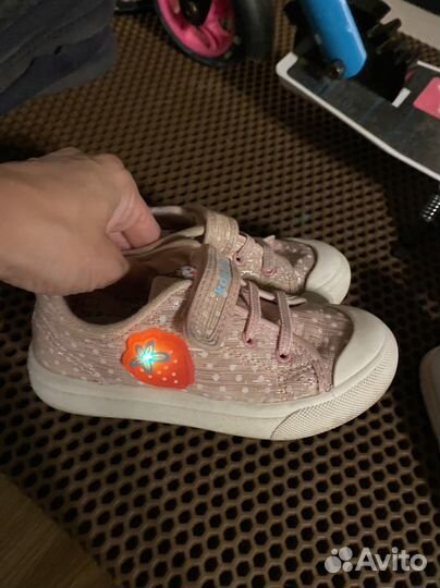 Обувь деткая 28