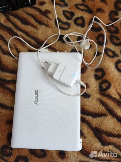 Нeтбук Asus x101ch на з/ч