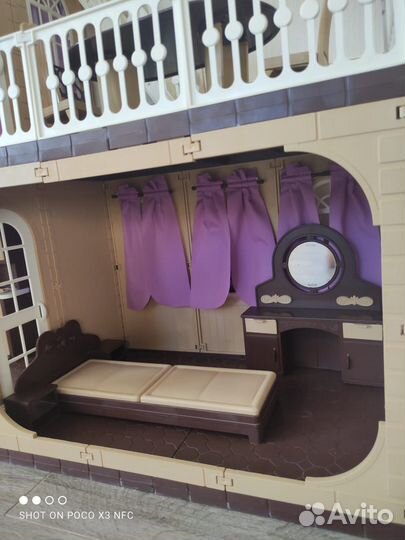 Домик кукольный