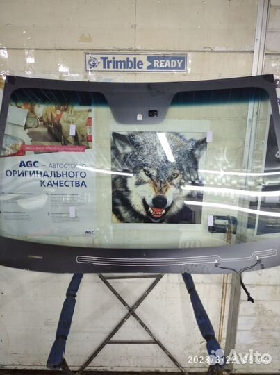 Стекло лобовое hyundai santa FE 2012