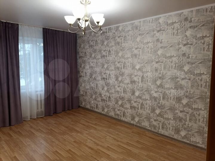 3-к. квартира, 60 м², 3/9 эт.