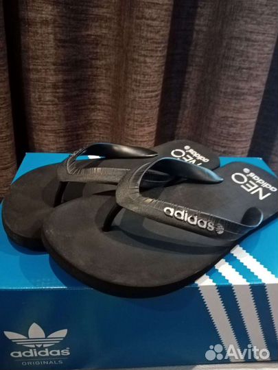 Сланцы adidas