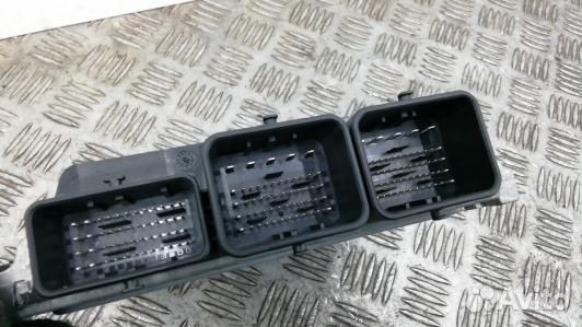 Блок управления двс volvo V60 1 (95D11PC01)