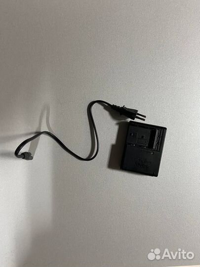 Sony Alpha SLT-A77 Kit