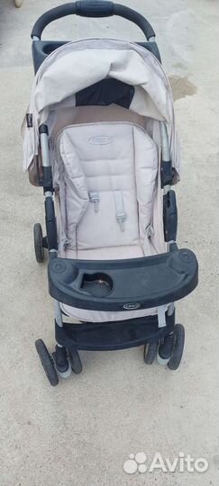 Прогулочная коляска