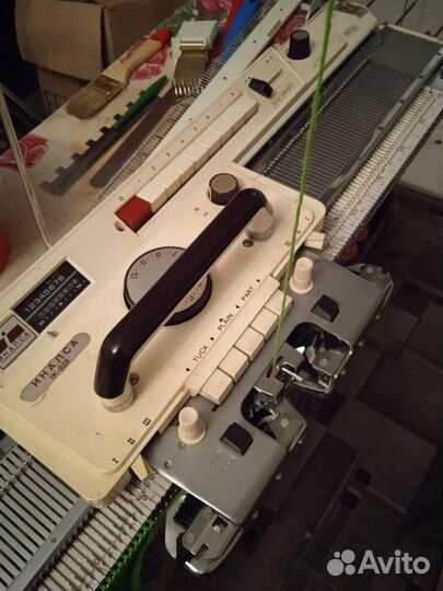 Вязальная машина иналса 828