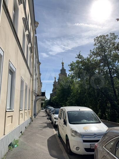 2-к. квартира, 42 м², 3/3 эт.