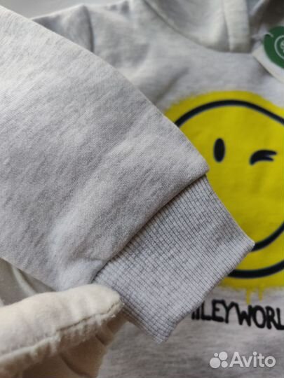 C&A Толстовка для мальчика 110, новая