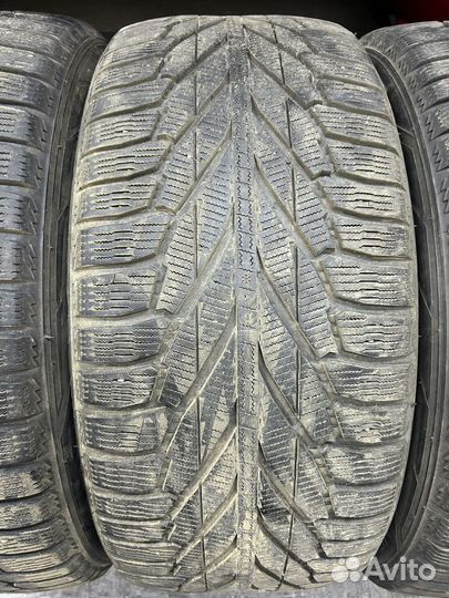 Nokian Tyres Hakkapeliitta R2 SUV 275/45 R20 110R