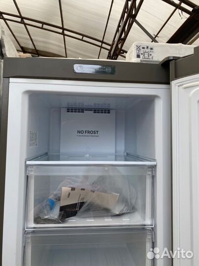 Морозильная камера Haier 284-SG