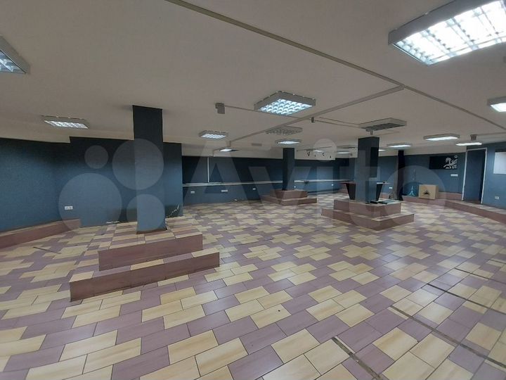 Торговая площадь, 150 м²