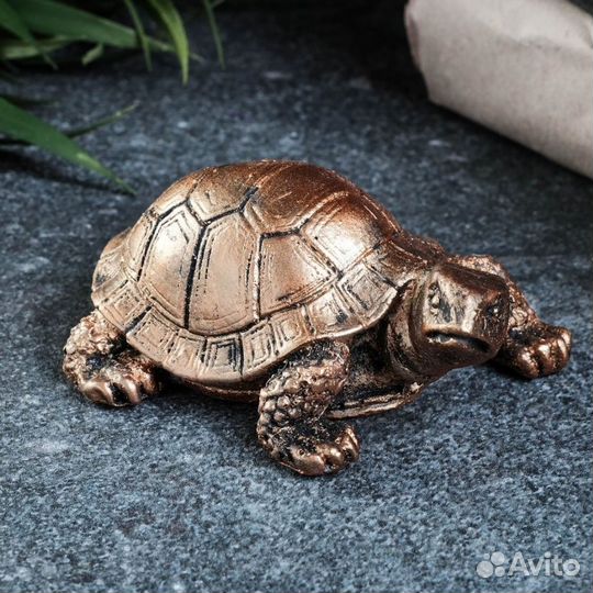 Статуэтка сувенирная оптом от фабрики