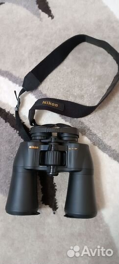 Бинокль Nikon Aculon a211