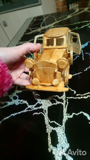 Деревянный ретроавто