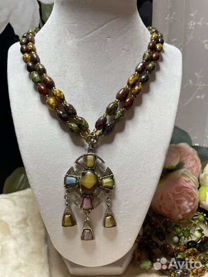 Бусы и подвески шотладские винтаж