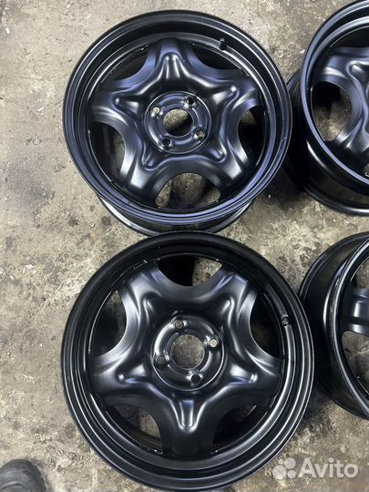 Диски штампованый r16 Vesta, X-ray, Largus