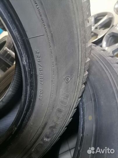 Dunlop SP Winter Ice 01 225/65 R17 102T