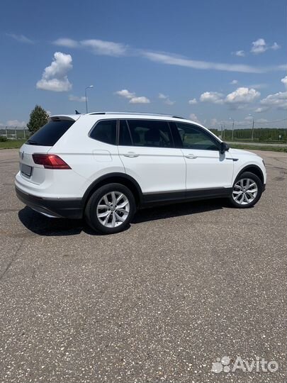 Volkswagen Tiguan Allspace 2.0 AMT, 2019, 154 000 км