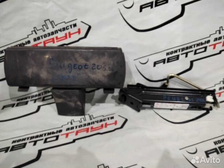 Домкрат peugeot renault citroen В ассортименте