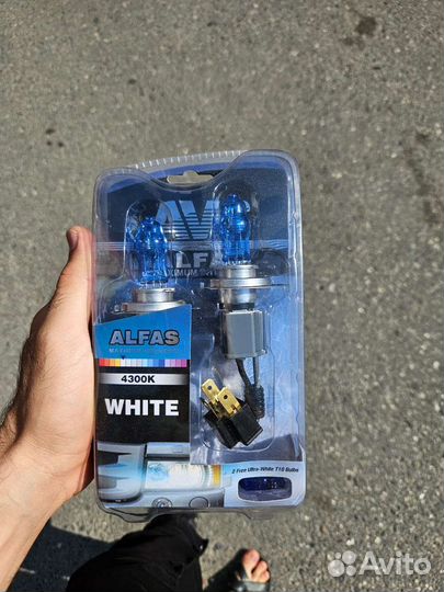 Галогеновые лампы h4 ближний/дальний свет