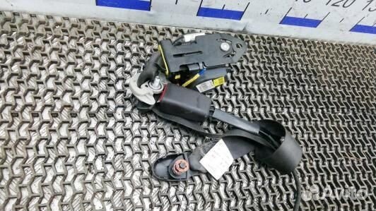 Ремень безопасности с пиропатроном сиденья передне