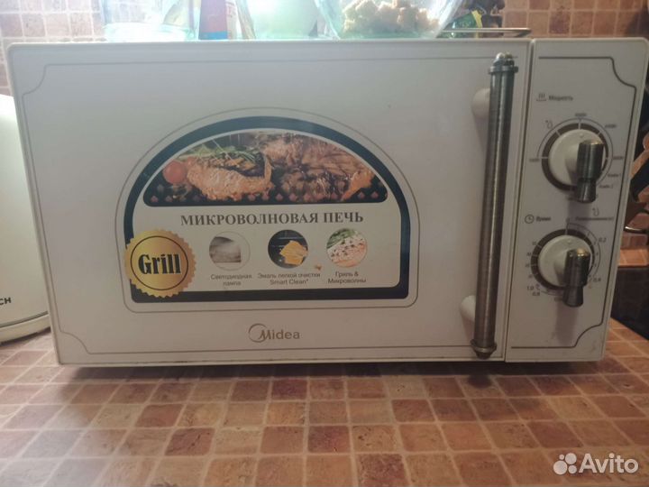 Микроволновая печь Midea