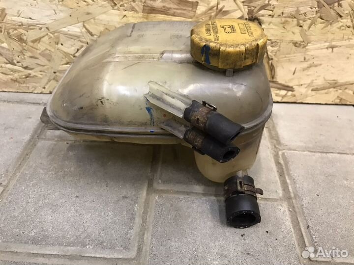 Бачок расширенный Опель Зафира Б