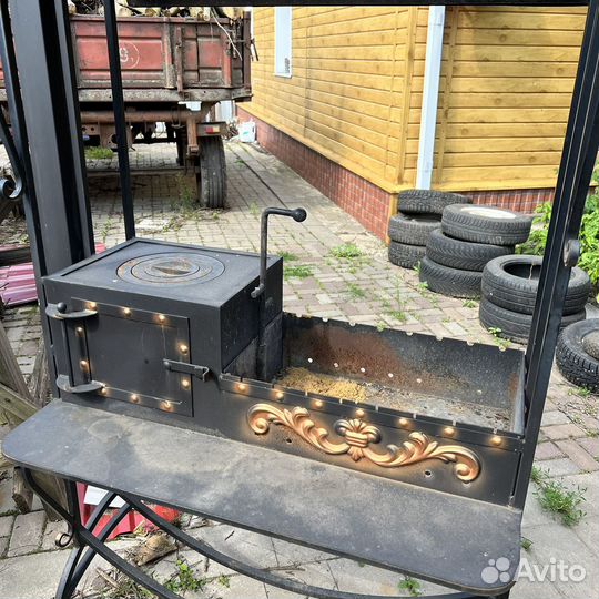 Мангал с печью под казан и крышей