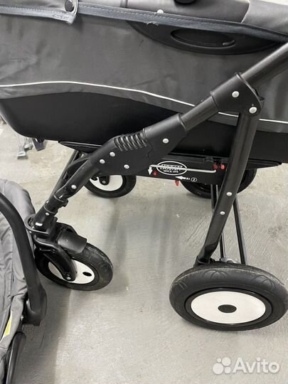 Прогулочная коляска 2 в 1