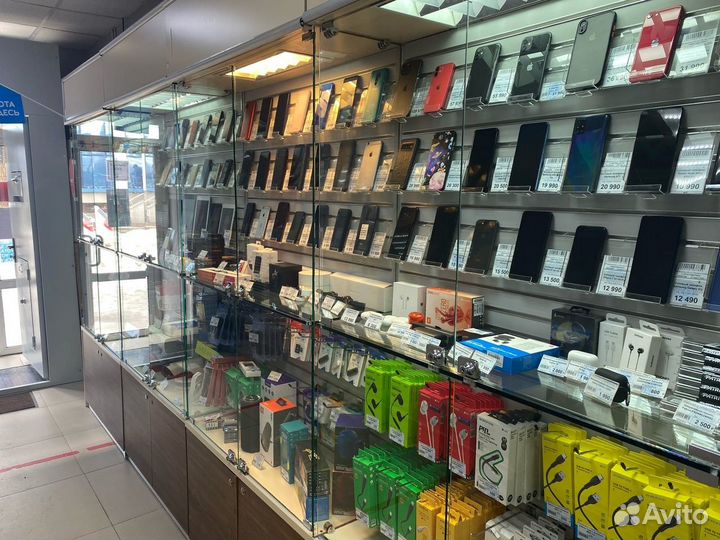 Отличные смарт-часы Apple Watch Series 8, 45мм