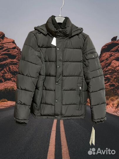 Пуховик S Calvin Klein