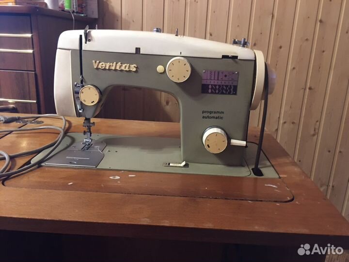 Швейная машина Veritas