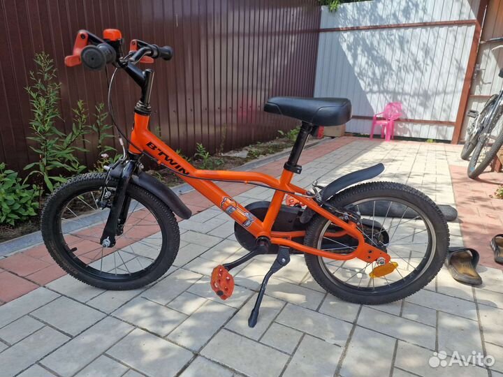 Детский велосипед btwin 16 robot