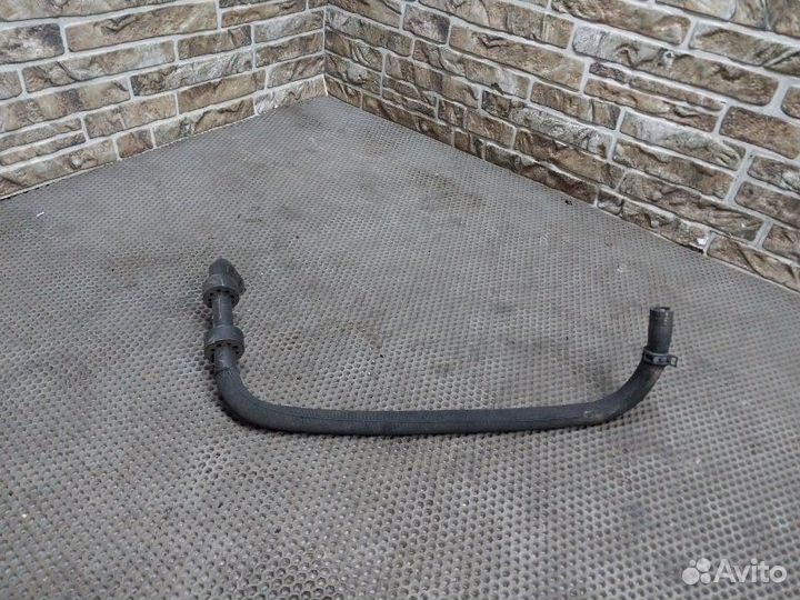 Патрубок системы охлаждения Mercedes-Benz G-Class