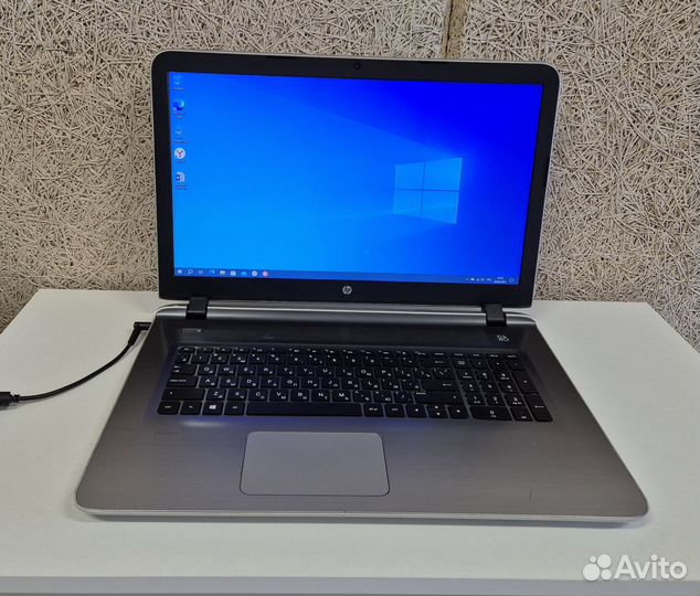 Мощнейший 17 дюймов Core i5-6200U16Gb GeForce 940M