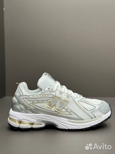 Кроссовки New Balance 1906R White Silver Metallic