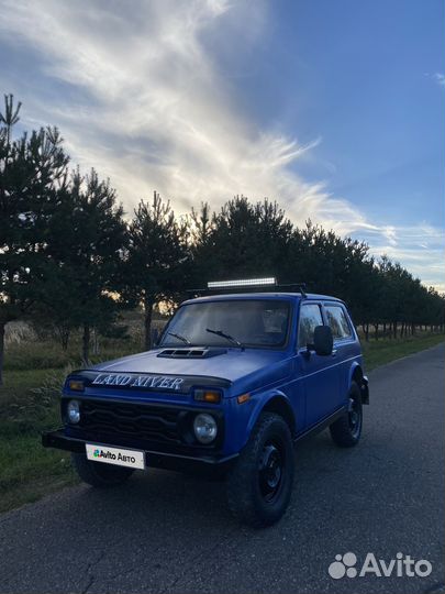 LADA 4x4 (Нива) 1.7 МТ, 1999, 125 000 км