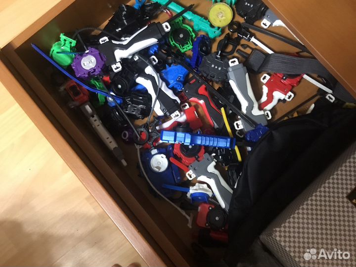 Бей блейд волчки