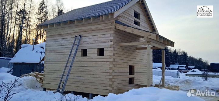 Строительство срубов домов из бруса 6х6 с крыльцом