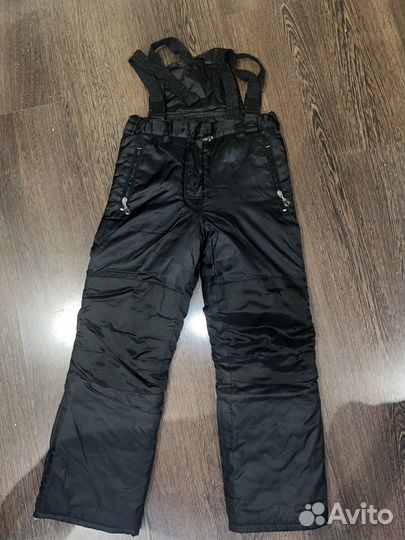 Детский горнолыжный костюм