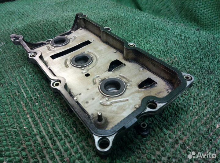 Крышка клапанов Nissan Maxima A33 VQ20DE 1999-2006