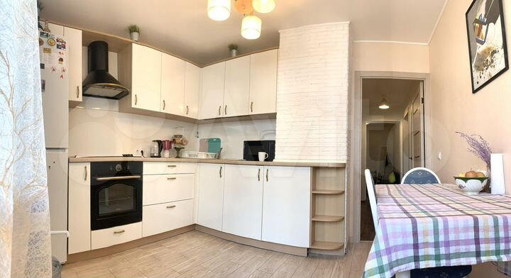 2-к. квартира, 60 м², 2/16 эт.