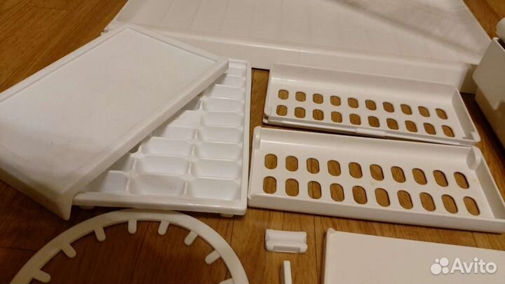 Запчасти холодильник Stinol