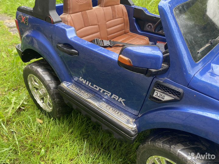 Детский электромобиль бу ford двухместный