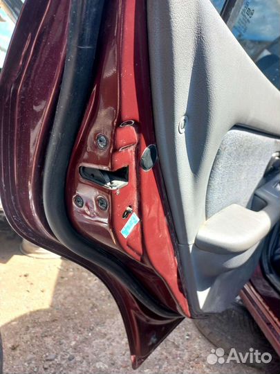 Дверь задняя левая Hyundai Elantra XD